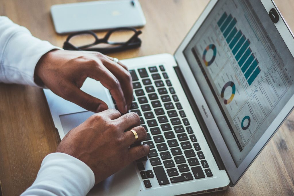 Using a fleet software for pool car records