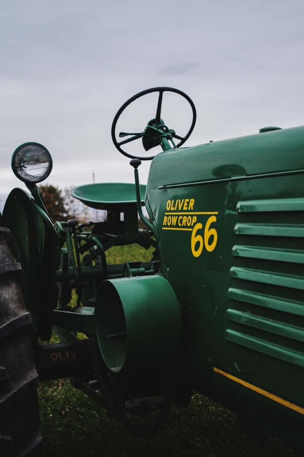 green oliver row crop 66 farm tractor tracker